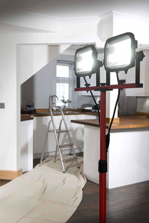 PROYECTOR LED PARA OBRA DOBLE MARCA LUCECO